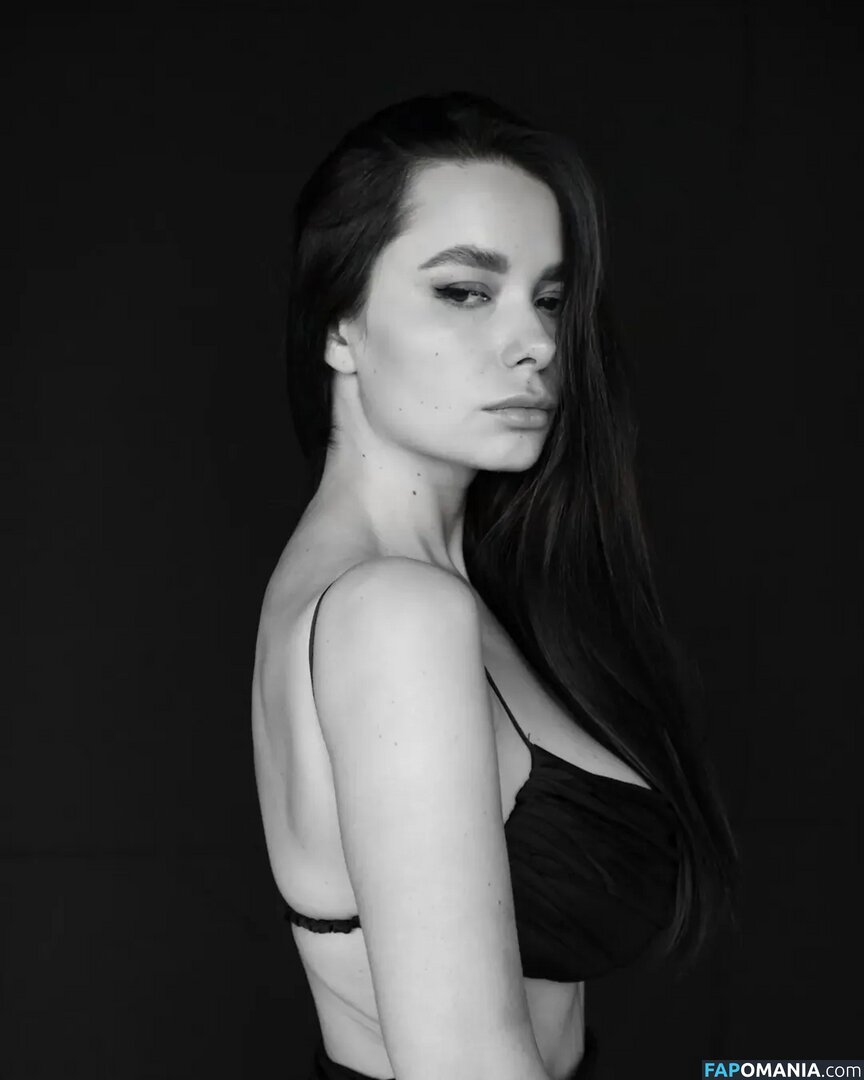 Irina Verina / irinassolo Meztelen OnlyFans  Kikerült fotó #3