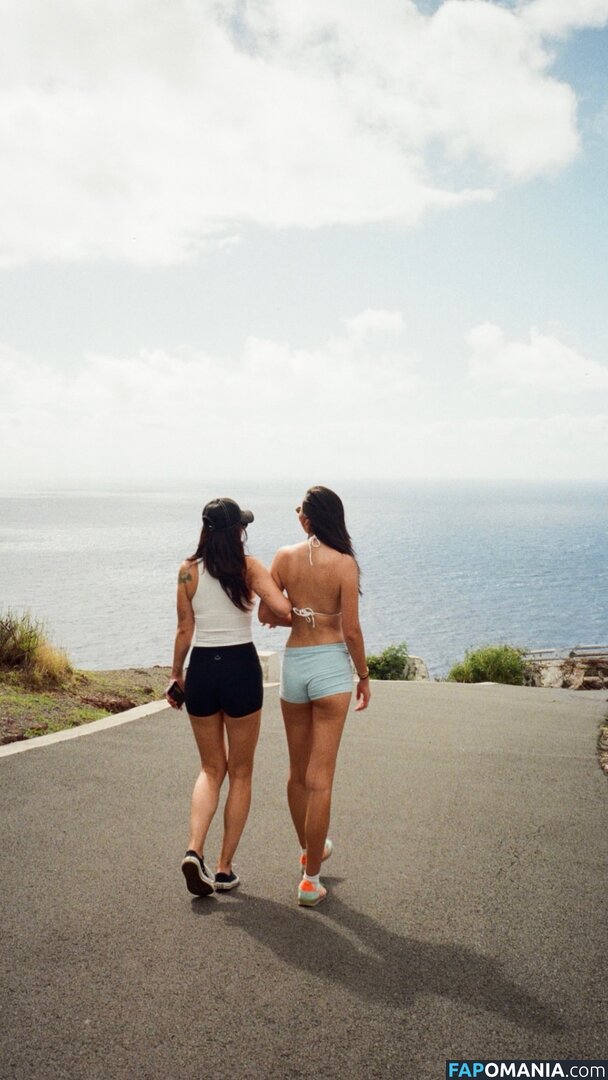 iris_ren / irisashannon Meztelen OnlyFans  Kikerült fotó #5