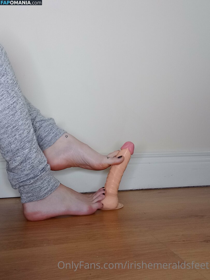 irishemeraldsfeet / therealdesertgypsy Meztelen OnlyFans  Kikerült fotó #6