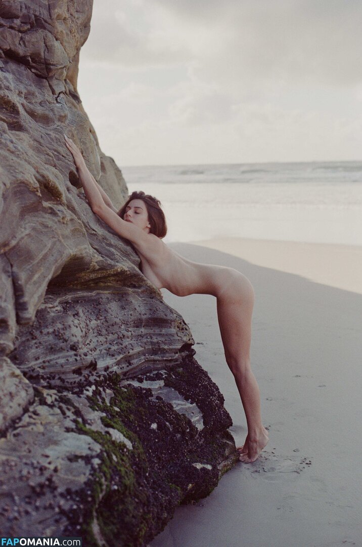 Isa Reda Meztelen OnlyFans  Kikerült fotó #23