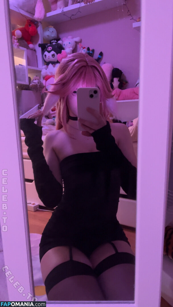 Isi.cosplay / isi.cos / isii.cos Meztelen OnlyFans  Kikerült fotó #2