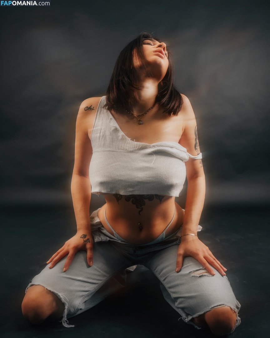isyourgirlangie / isyourgirlangie_ Meztelen OnlyFans  Kikerült fotó #10