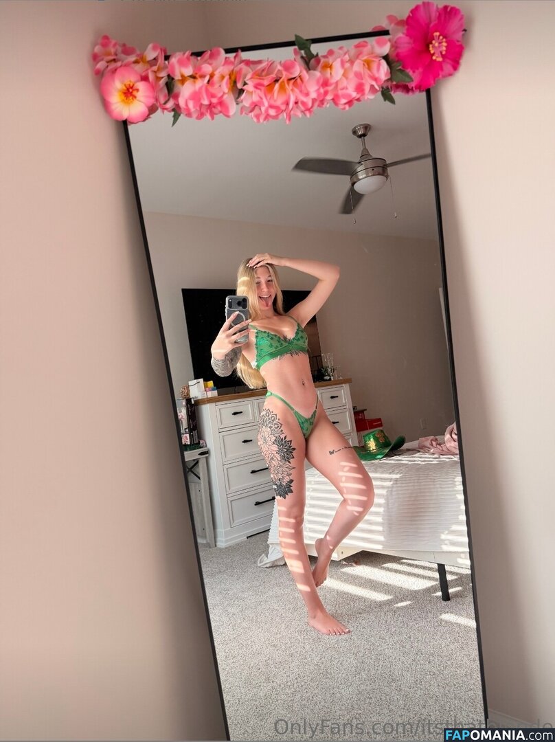 Hailey / Its_thatonetallgirl / akhailey01 / itsthatpinkypie Meztelen OnlyFans  Kikerült fotó #2