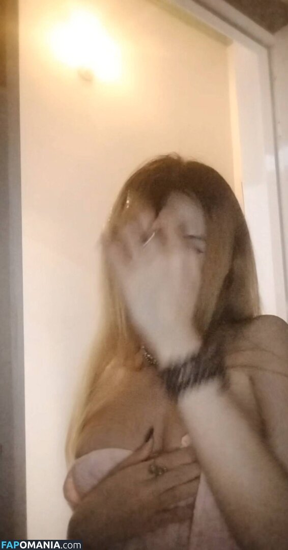 itzz_zdalyie Meztelen OnlyFans  Kikerült fotó #2