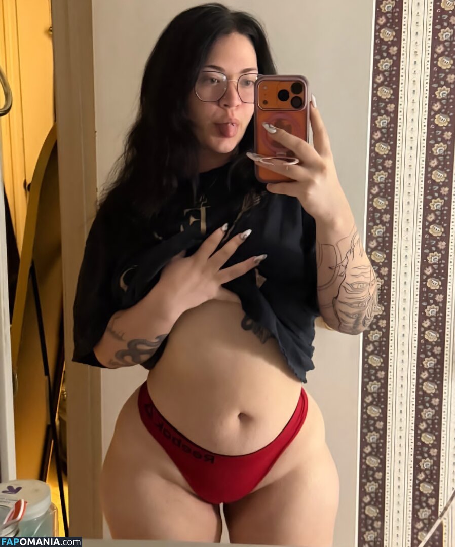 Itzzzachloe / https: Meztelen OnlyFans  Kikerült fotó #1