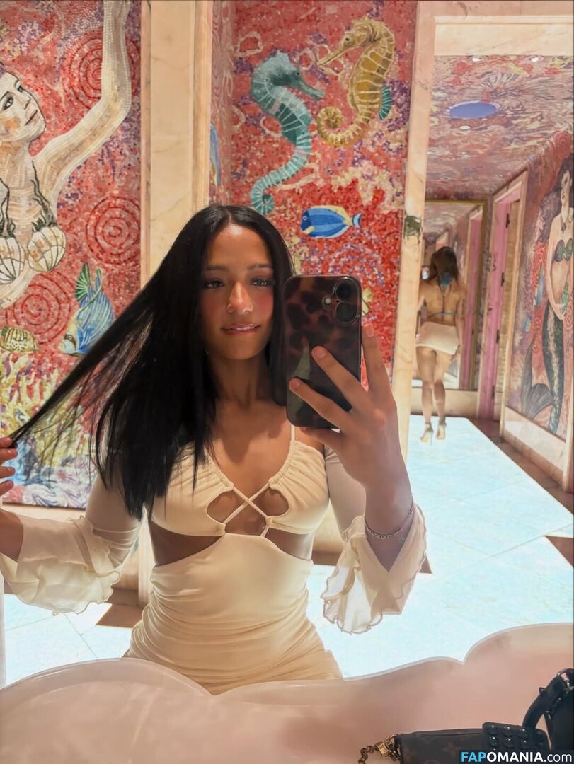 Izzy Baron / izzyb_00 Meztelen OnlyFans  Kikerült fotó #3