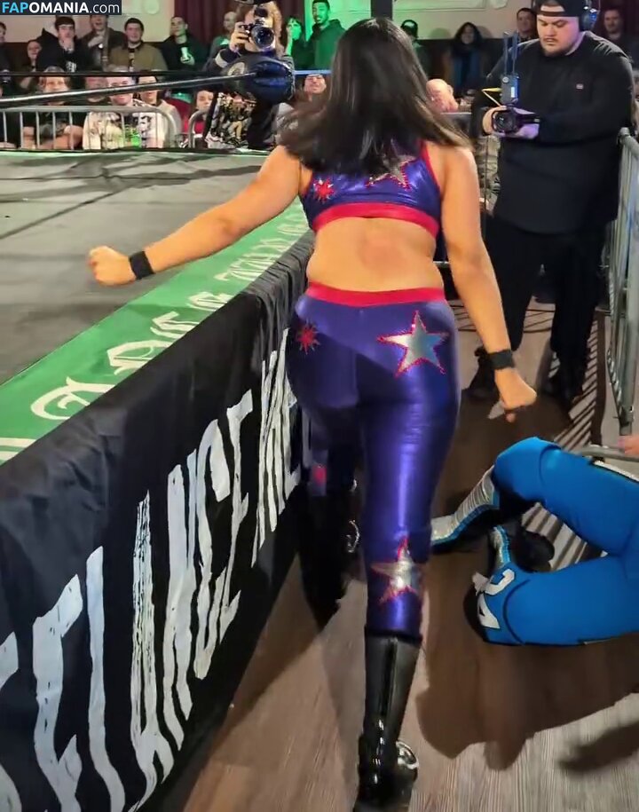 Izzy Moreno  / Izzy Moreno / ItsIzzyMania / itsizzymania Meztelen OnlyFans  Kikerült fotó #6