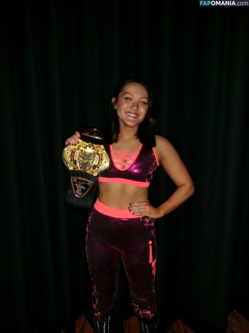 ItsIzzyMania / Izzy Moreno / WWYTWrestling Meztelen OnlyFans  Kikerült fotó #20
