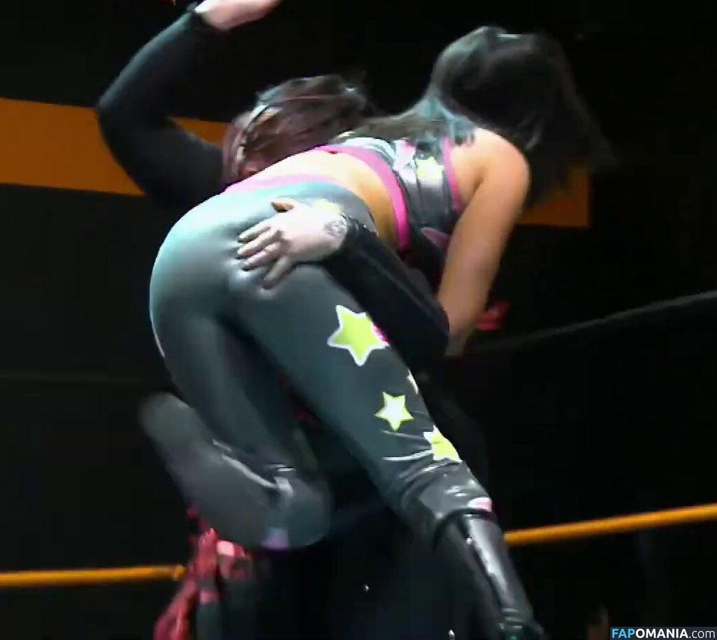 ItsIzzyMania / Izzy Moreno / WWYTWrestling Meztelen OnlyFans  Kikerült fotó #31