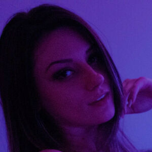 Izzy Xx