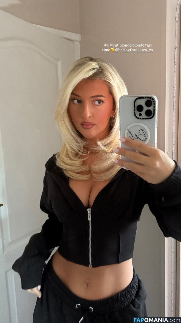 Isabel Taffs / IzzyTaffs / isabel_taffs / isabeltaffs Meztelen OnlyFans  Kikerült fotó #9