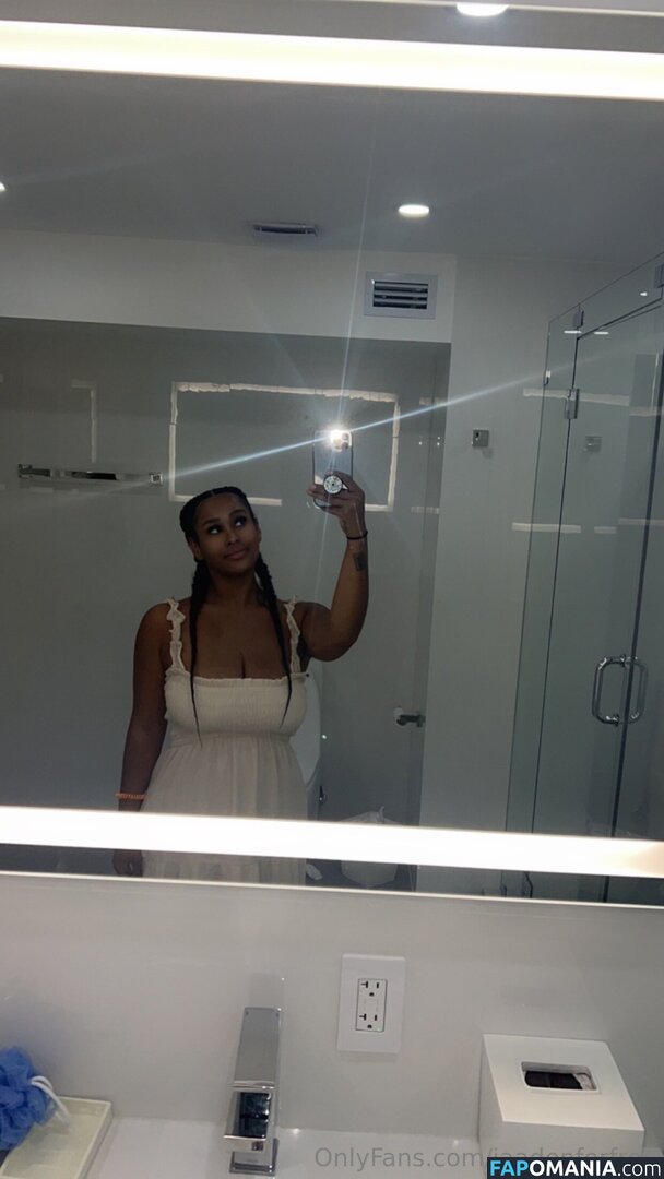 jaadenforfree / thejaadenkyrelle Meztelen OnlyFans  Kikerült fotó #9