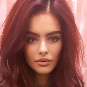 Jacquie Lee