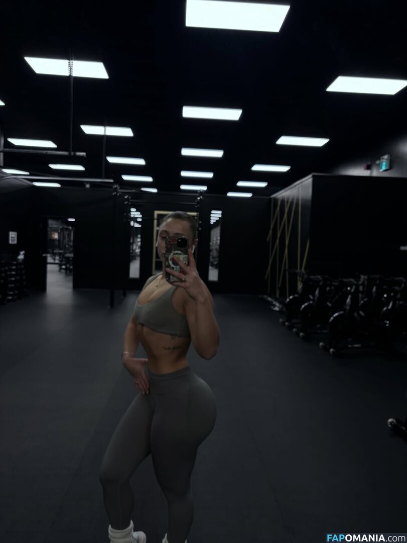 jade_tasha_ / jaden_bbbb Meztelen OnlyFans  Kikerült fotó #1