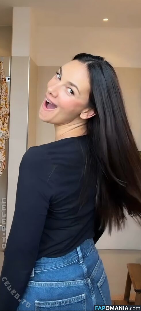 Janina Uhse / janinauhse Meztelen OnlyFans  Kikerült fotó #9