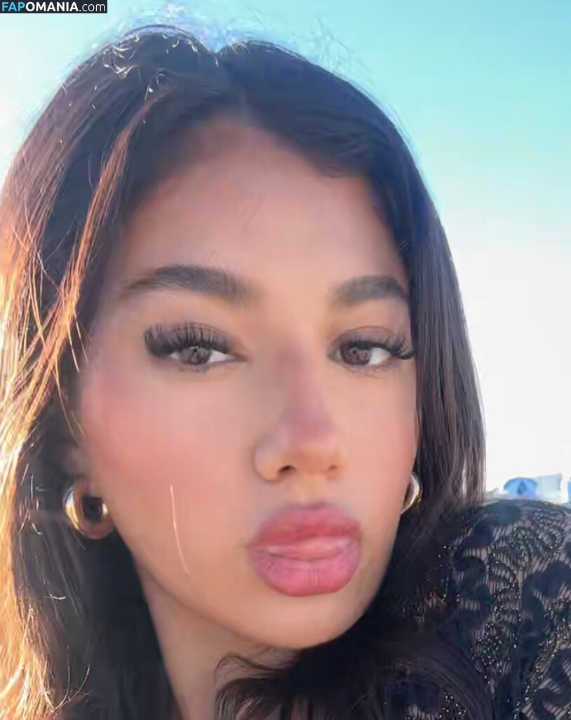 jasmine_lillyyy / jasmine_lillyyyy Meztelen OnlyFans  Kikerült fotó #36