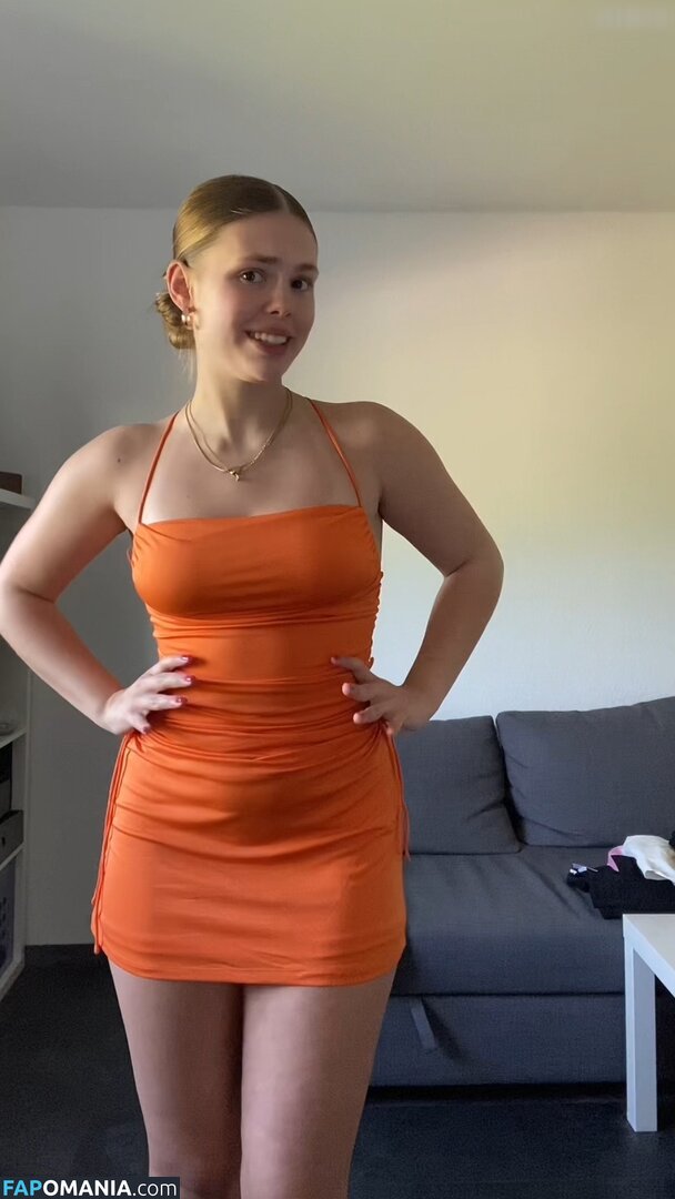 Jelle Karbstein / Jellefeline / jelenajensen Meztelen OnlyFans  Kikerült fotó #141