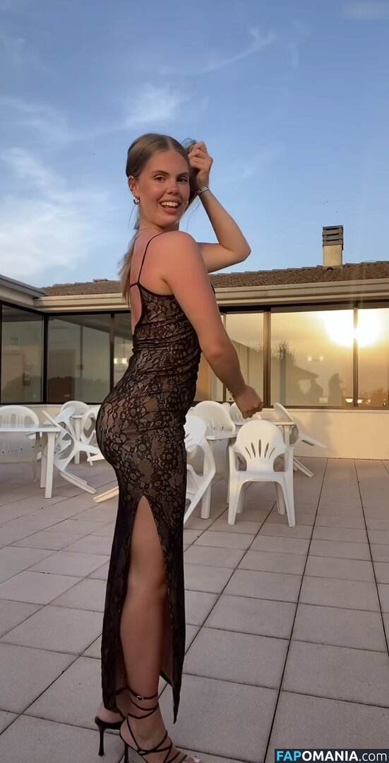 Jelle Karbstein / Jellefeline / jelenajensen Meztelen OnlyFans  Kikerült fotó #176