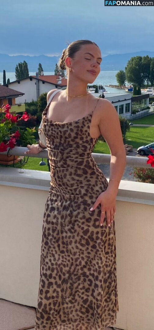 Jelle Karbstein / Jellefeline / jelenajensen Meztelen OnlyFans  Kikerült fotó #179