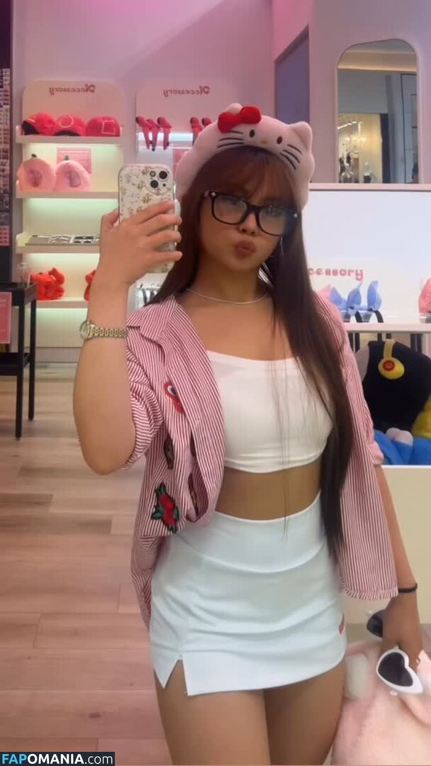 Jenevie Delloson / jenevie_delloson Meztelen OnlyFans  Kikerült fotó #11