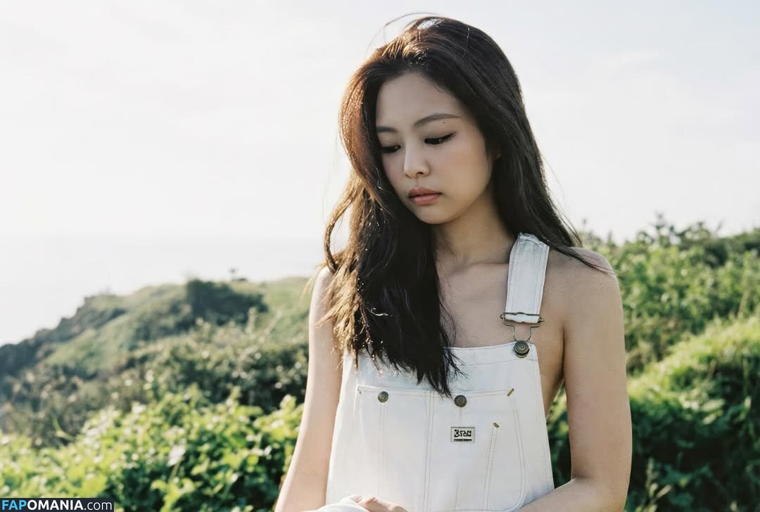 Blackpink / Jennie | BLΛƆKPIИK / jennierubyjane / sheflieshigh Meztelen OnlyFans  Kikerült fotó #489