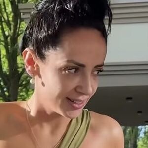 Jennifer Saro