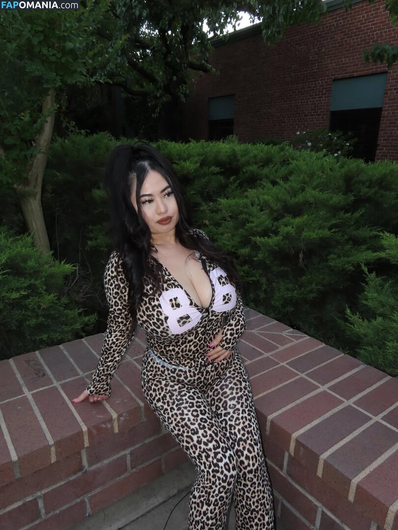 Jennifer Vang / jennifervang_ Meztelen OnlyFans  Kikerült fotó #8