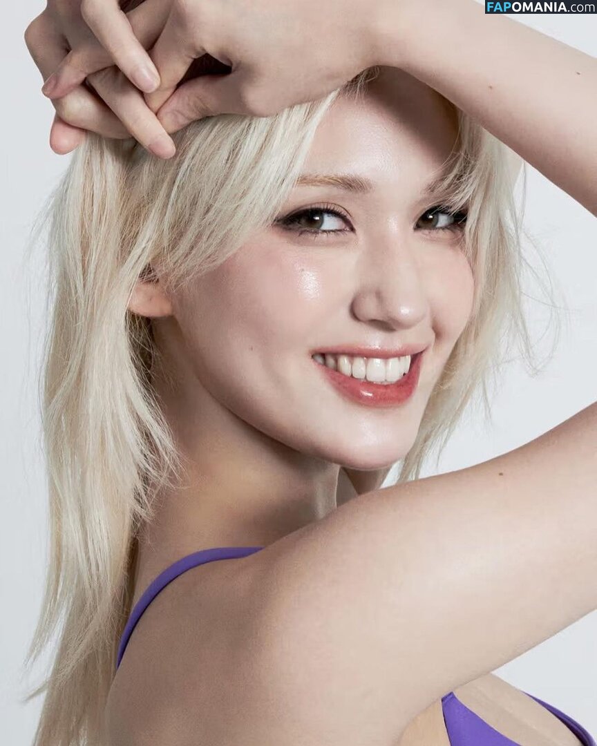 ENNIK SOMI / Jeon Somi / somsomi0309 Meztelen OnlyFans  Kikerült fotó #100