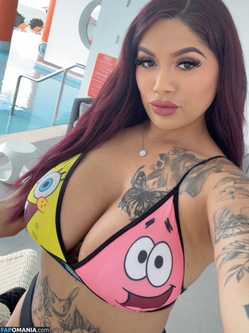 Jessica Elliott / Jessica Estrada / https: / jesslilyelliott / pinky_von_tease / pinkyvont Meztelen OnlyFans  Kikerült fotó #11