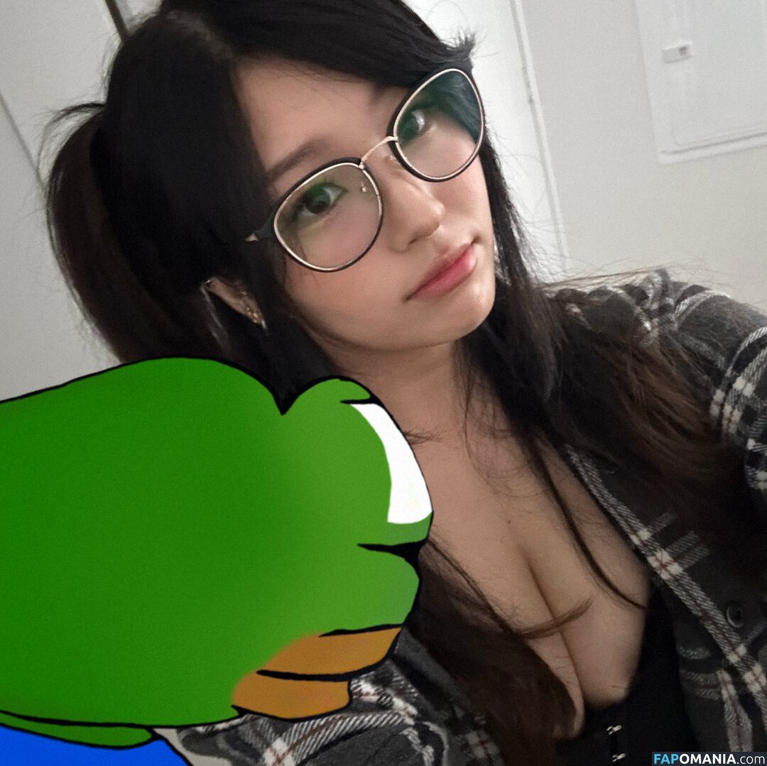 AGirlAndAGame / Jessica / h.yojeong / jessicahkim / jessicanigri Meztelen OnlyFans  Kikerült fotó #9