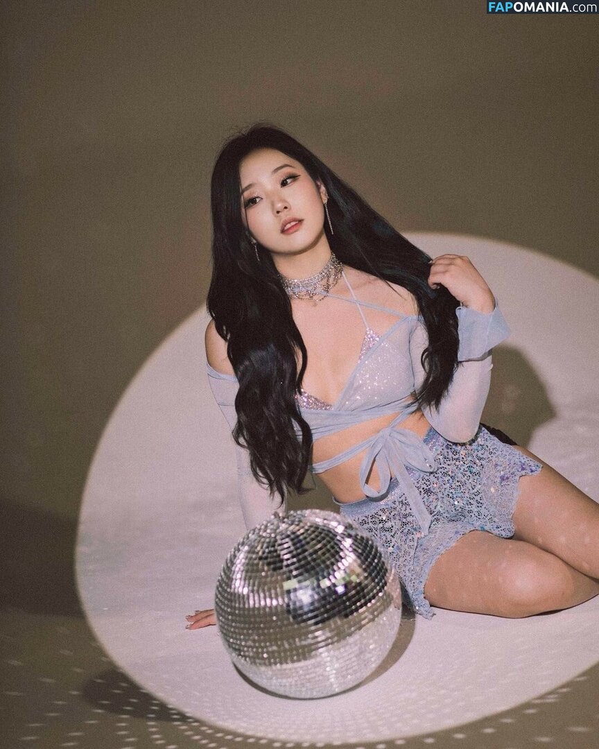 AGirlAndAGame / Jessica / h.yojeong / jessicahkim / jessicanigri Meztelen OnlyFans  Kikerült fotó #26