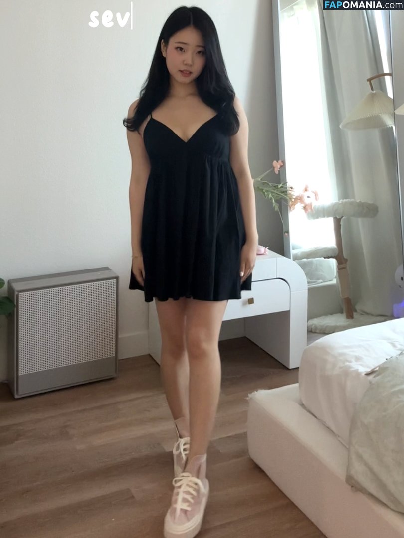 AGirlAndAGame / Jessica / h.yojeong / jessicahkim / jessicanigri Meztelen OnlyFans  Kikerült fotó #116