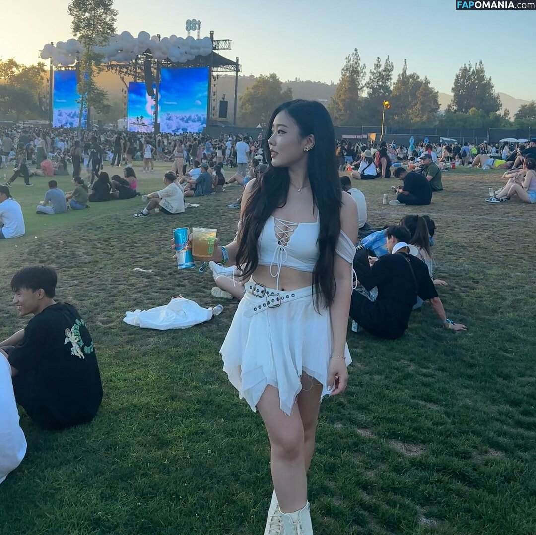 AGirlAndAGame / Jessica / h.yojeong / jessicahkim / jessicanigri Meztelen OnlyFans  Kikerült fotó #191