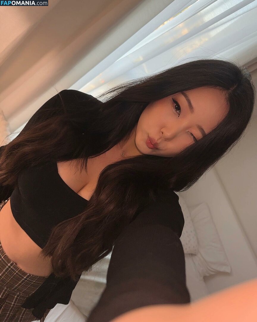 AGirlAndAGame / Jessica / h.yojeong / jessicahkim / jessicanigri Meztelen OnlyFans  Kikerült fotó #222