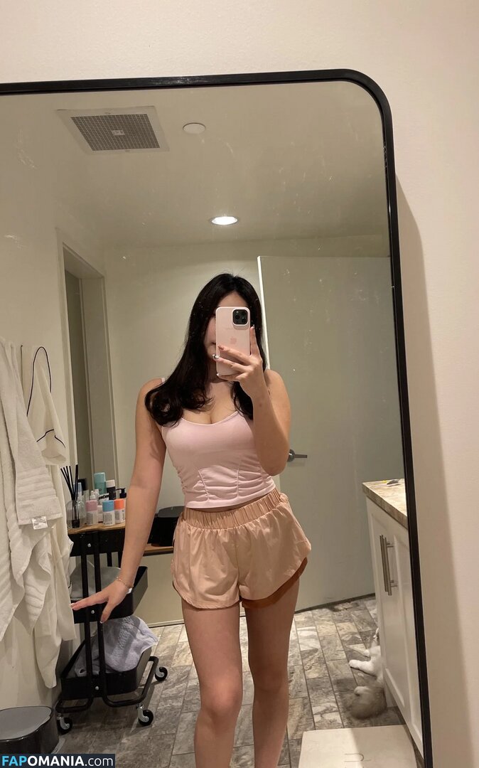 AGirlAndAGame / Jessica / h.yojeong / jessicahkim / jessicanigri Meztelen OnlyFans  Kikerült fotó #307