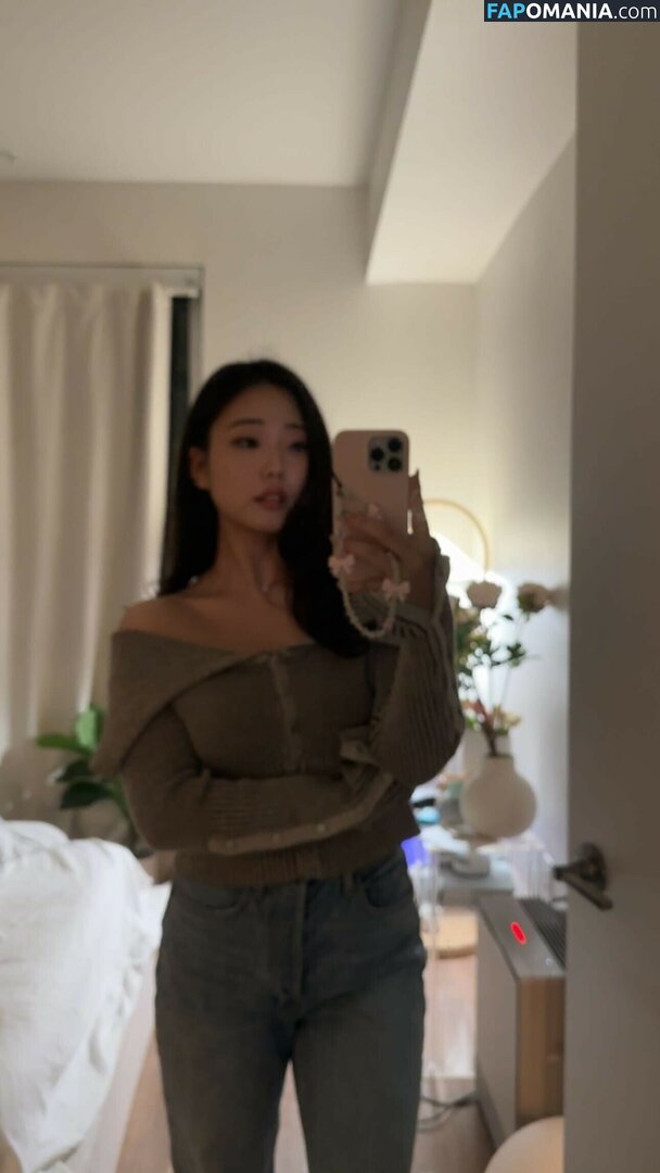 AGirlAndAGame / Jessica / h.yojeong / jessicahkim / jessicanigri Meztelen OnlyFans  Kikerült fotó #367