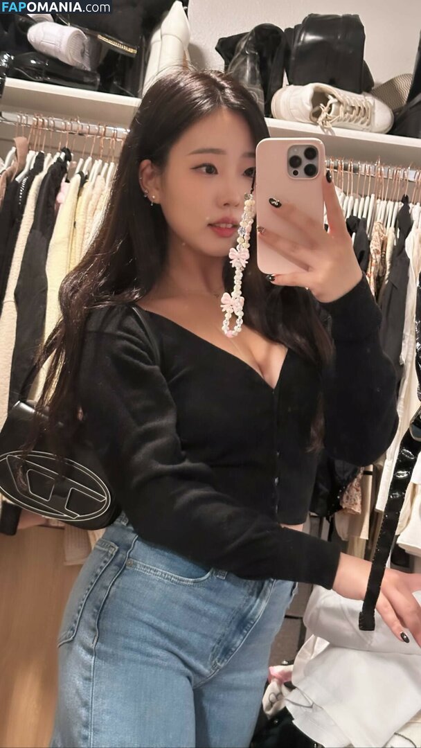 AGirlAndAGame / Jessica / h.yojeong / jessicahkim / jessicanigri Meztelen OnlyFans  Kikerült fotó #423