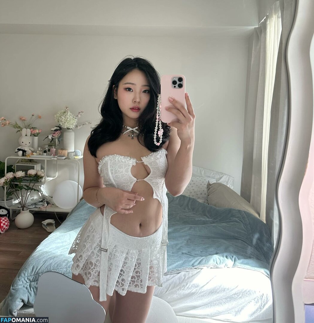 AGirlAndAGame / Jessica / h.yojeong / jessicahkim / jessicanigri Meztelen OnlyFans  Kikerült fotó #434