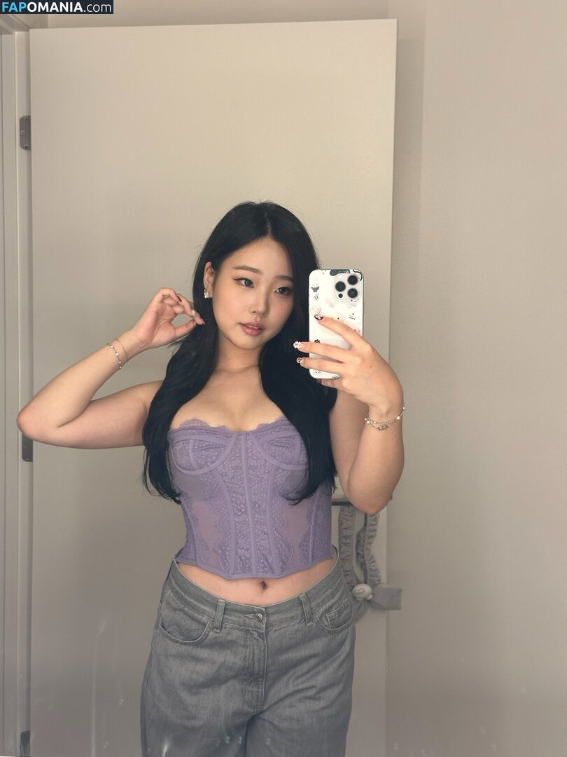 AGirlAndAGame / Jessica / h.yojeong / jessicahkim / jessicanigri Meztelen OnlyFans  Kikerült fotó #904