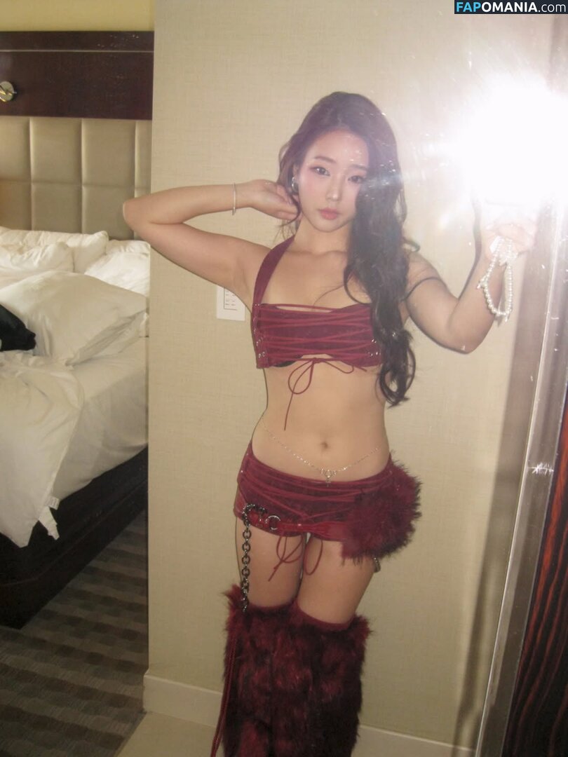AGirlAndAGame / Jessica / jessicahkim / jessicanigri / kaburbank Meztelen OnlyFans  Kikerült fotó #955
