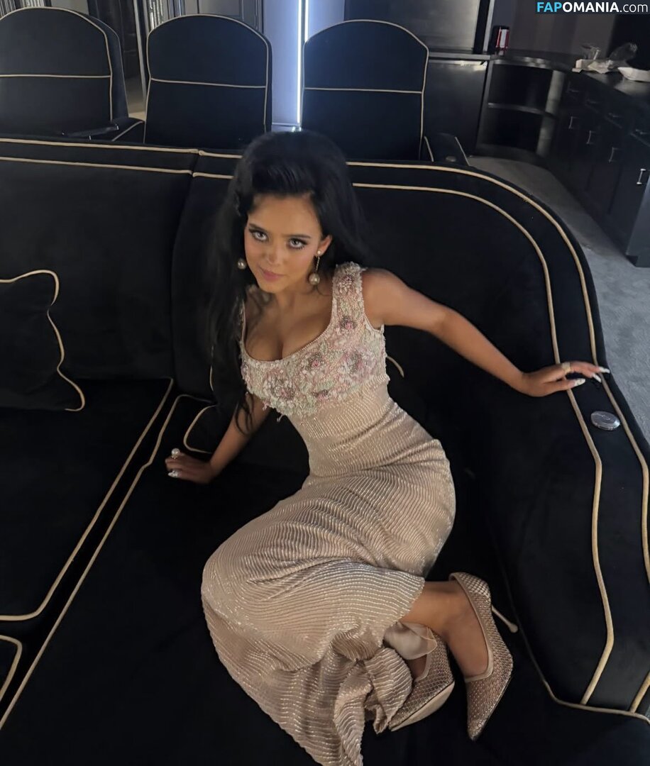 Jessie Murph / jessiemurphhh / playfullyfunsized Meztelen OnlyFans  Kikerült fotó #15