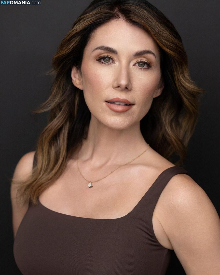 Jewel Staite / JewelStaite Meztelen OnlyFans  Kikerült fotó #325