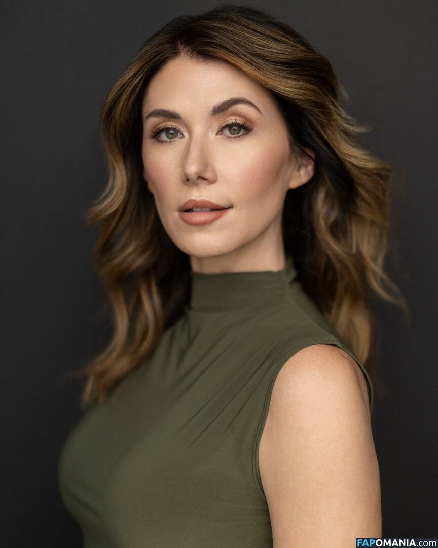 Jewel Staite / JewelStaite Meztelen OnlyFans  Kikerült fotó #326