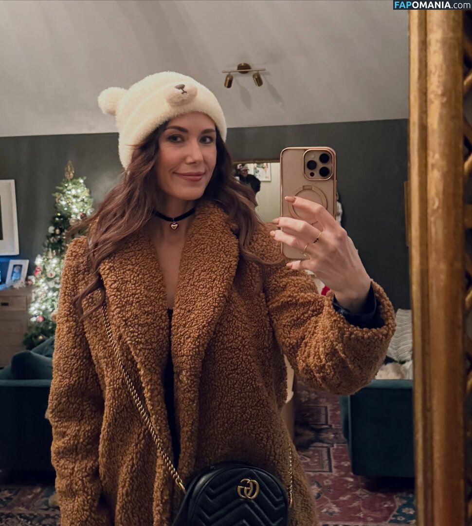 Jewel Staite / JewelStaite Meztelen OnlyFans  Kikerült fotó #334