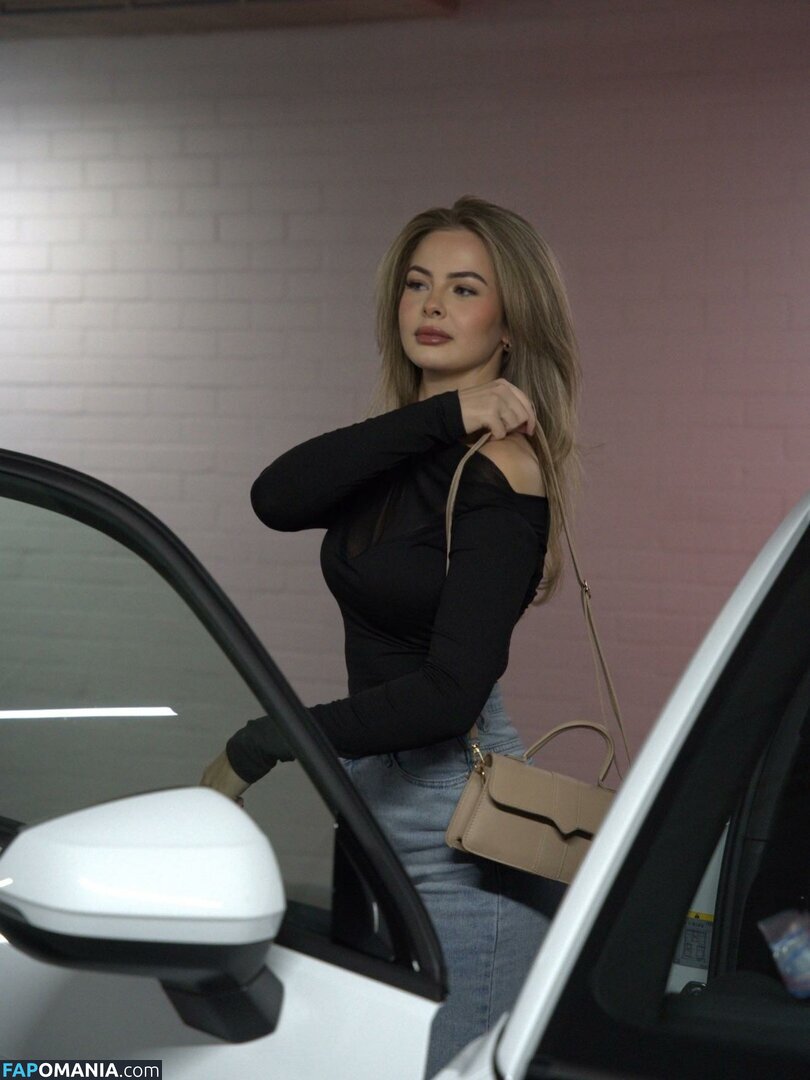 Jill van Hoof / jillgt_jillvanhoof / jillvanhoofx / jillvanhoofxx / jillx / 𝐽𝑖𝑙𝑙 𝑣𝑎𝑛 𝐻𝑜𝑜𝑓 Meztelen OnlyFans  Kikerült fotó #13