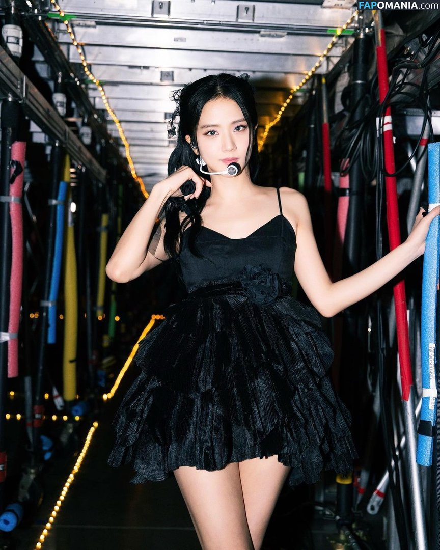 BLACKPINK / Jisoo / qenshizu / sooyaaa__ Meztelen OnlyFans  Kikerült fotó #5