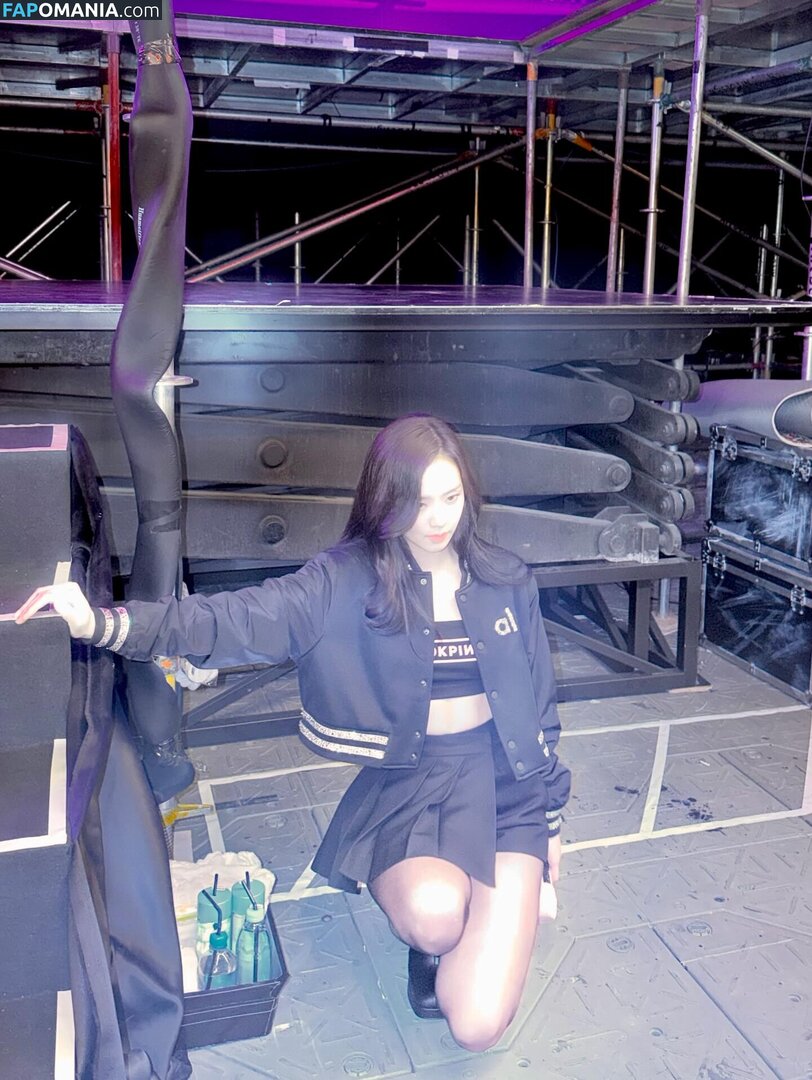 BLACKPINK / Jisoo / qenshizu / sooyaaa__ Meztelen OnlyFans  Kikerült fotó #583