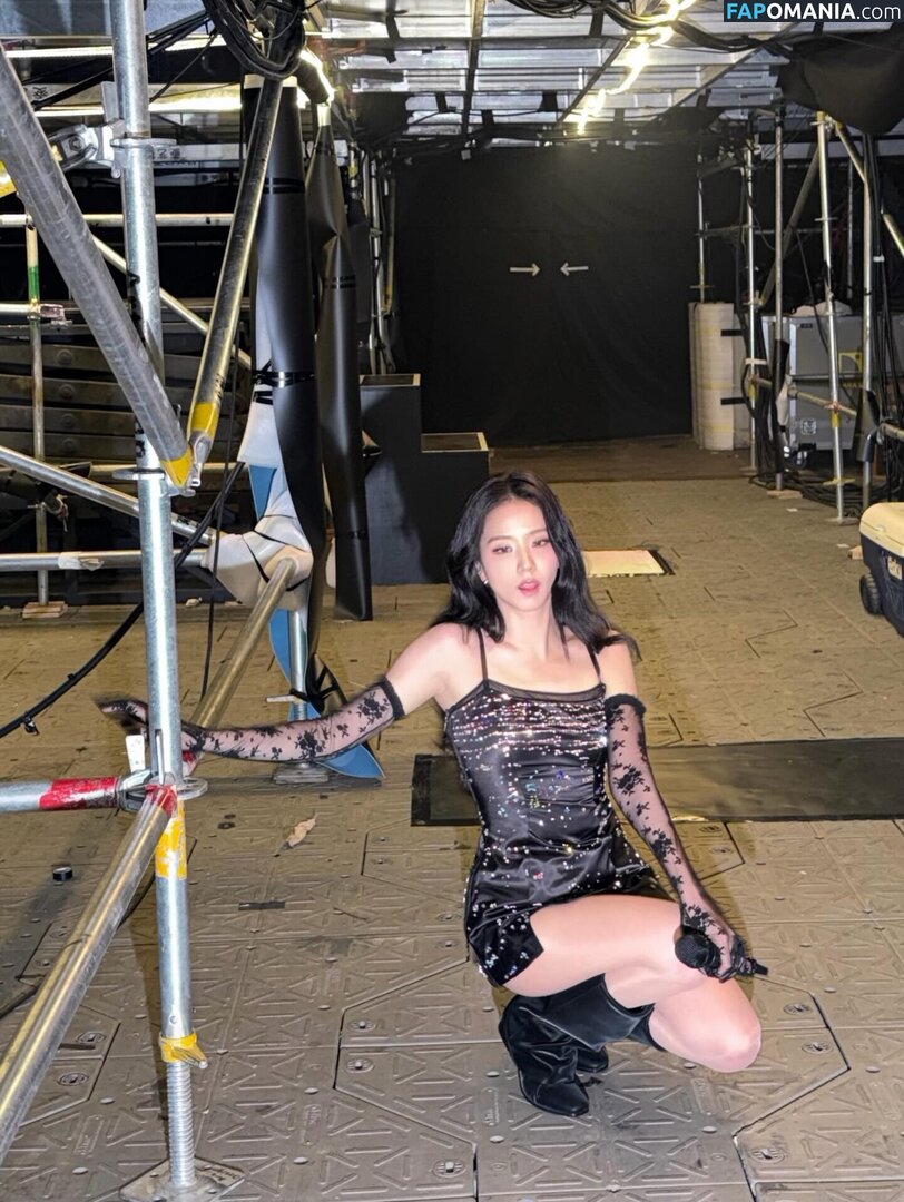 BLACKPINK / Jisoo / qenshizu / sooyaaa__ Meztelen OnlyFans  Kikerült fotó #597