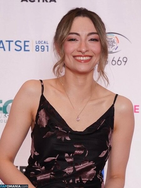 Jodelle Ferland / jodellemicah Meztelen OnlyFans  Kikerült fotó #6
