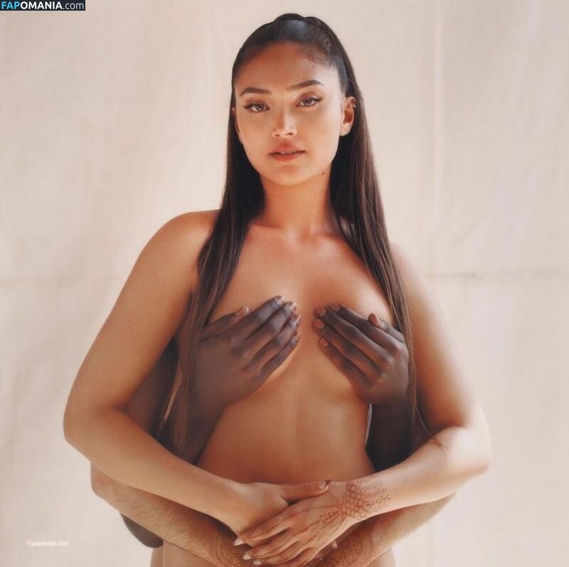 Joy Crookes / https: / joycrookes Meztelen OnlyFans  Kikerült fotó #34